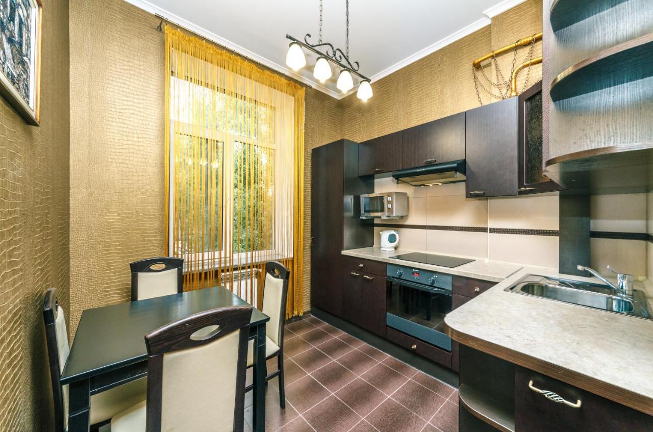 Apartment Alma *