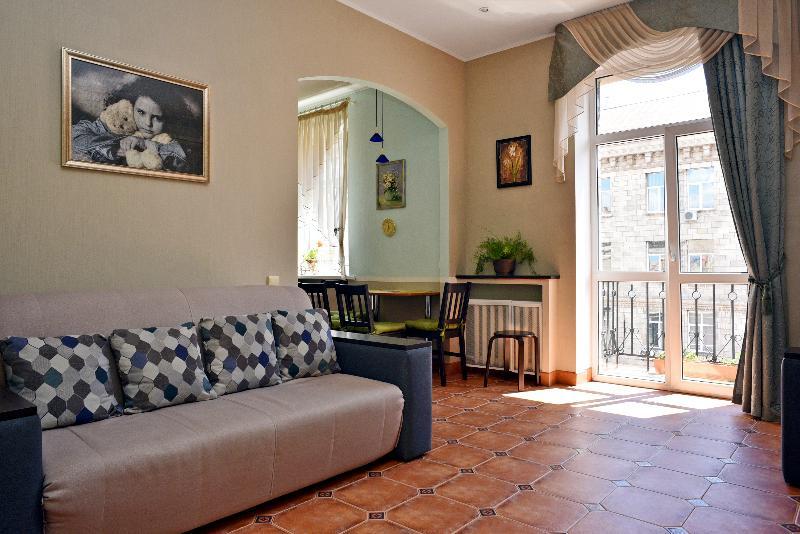 Alma Apartment