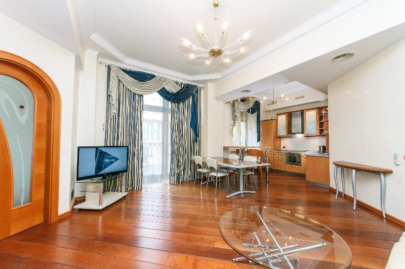 Alma Apartment